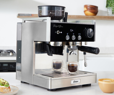 Oster lanza Perfect Brew Máxima, una cafetera espresso que innovará la forma de  preparar café