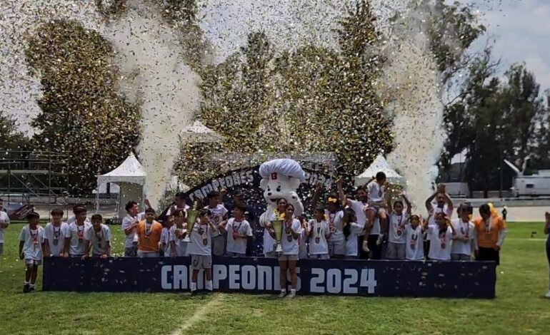 CAMPEONES DE LA EDICIÓN 60 DE FUTBOLITO BIMBO