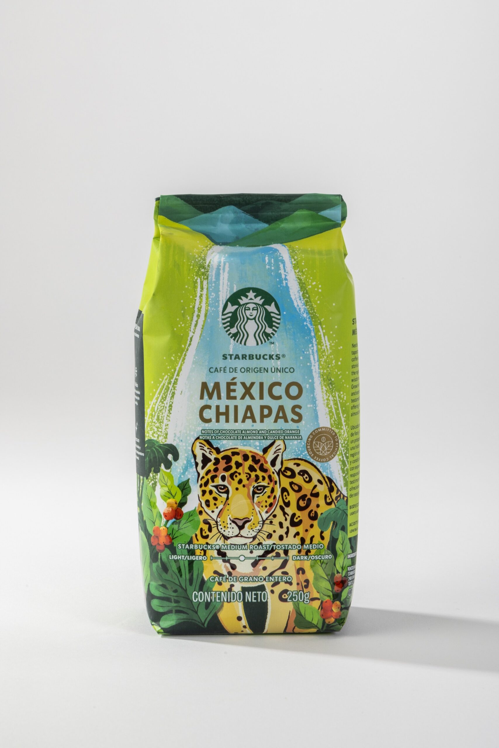 Starbucks presenta nuevo empaque para su café de grano entero México Chiapas