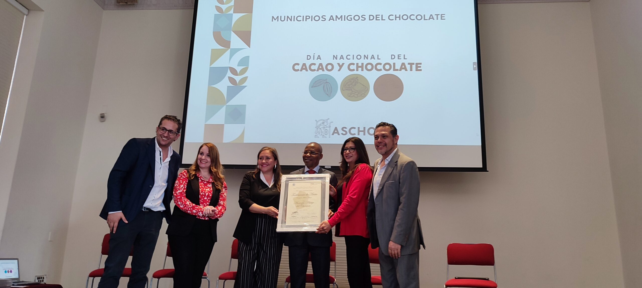 DÍA NACIONAL DEL CACAO Y CHOCOLATE