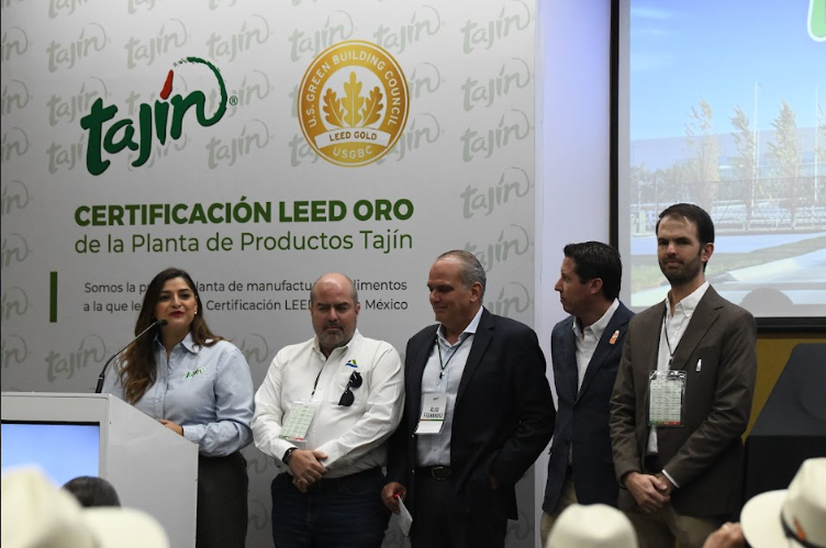 Tajín presenta la primera planta LEED Oro de México