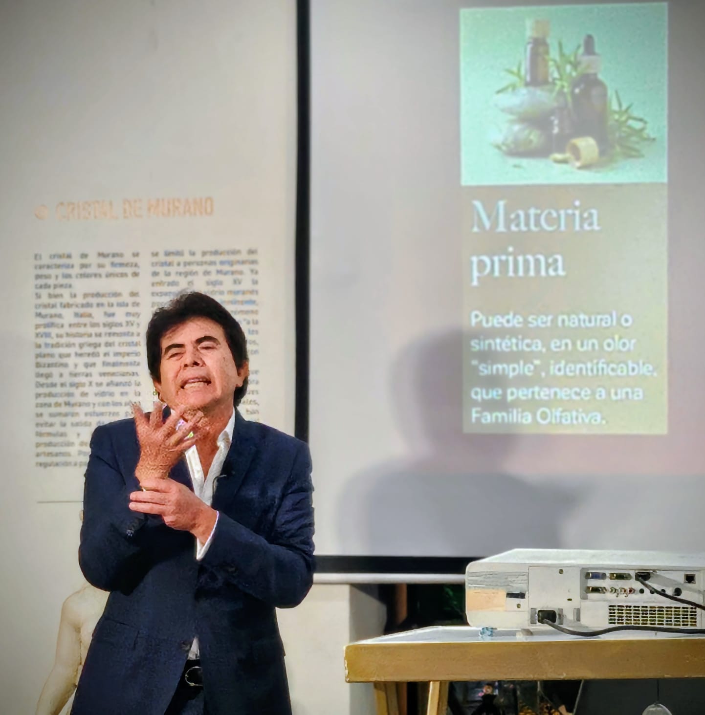 El Museo del Perfume ofrece experiencia sensorial exclusiva para medios de comunicación