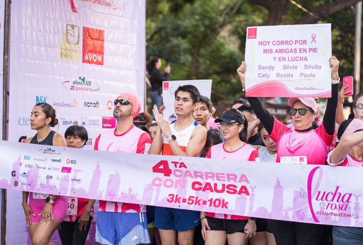 Reforma se tiñó de rosa: más de 5,000 personas corrieron por la detección temprana del cáncer de mama
