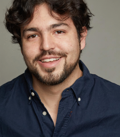 Alfredo Espinosa Olivares se abre paso en Hollywood tras consolidarse en el teatro musical y el cine independiente