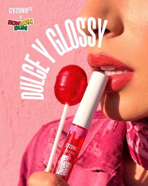El gloss que sabe a nostalgia: Bon Bon Bum entra al universo beauty