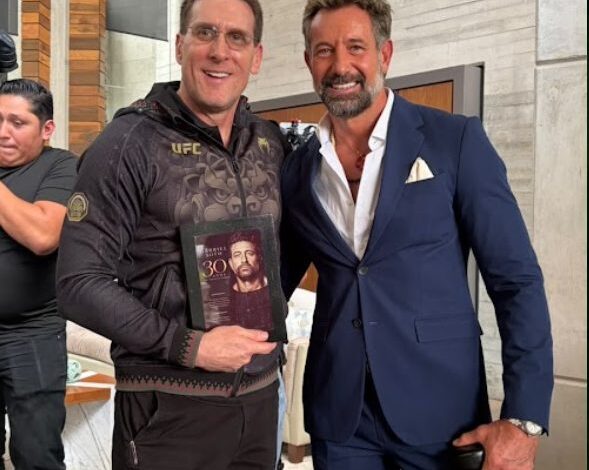 Gabriel Soto mira hacia atrás y celebra 30 años de carrera