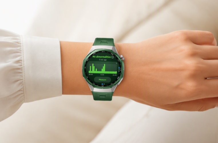 El corazón en la era de los wearables: cuando la tecnología aprende a escuchar nuestros latidos
